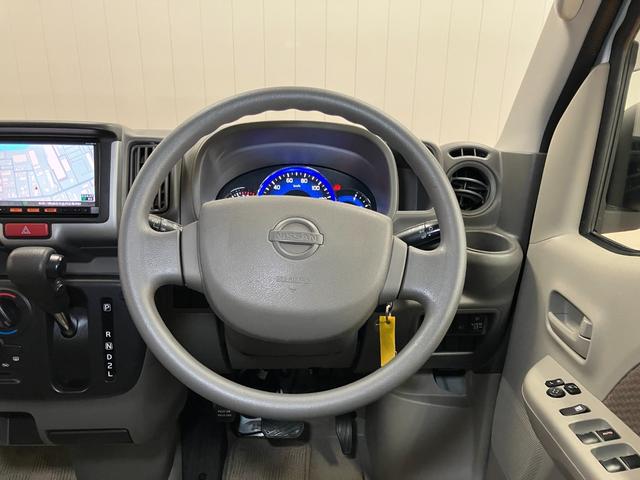 ＮＶ１００クリッパーバン ＧＸターボ　衝突被害軽減ブレーキシステム　両側スライドドア　Ｂカメラ　ナビ　エアコン　リヤファン　ＥＴＣ　横滑り防止機能　誤発進抑制機能　フォグランプ　電動格納ミラー　キーレス（15枚目）