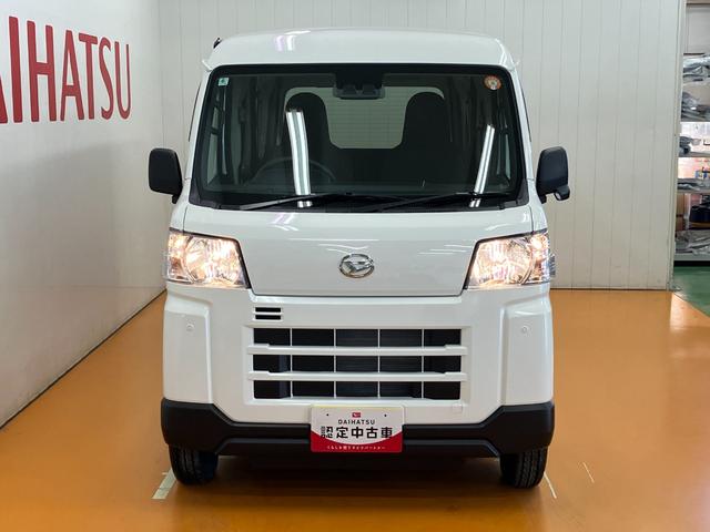 ハイゼットカーゴ DX サポカーSワイド適合 ラジオ エアコン アクセサリーソケット コーナーセンサー アイドリングストップ 光軸調整ダイヤル 横滑り防止機能 誤発進抑制機能 パワーウインドウ キーレス(4枚目)