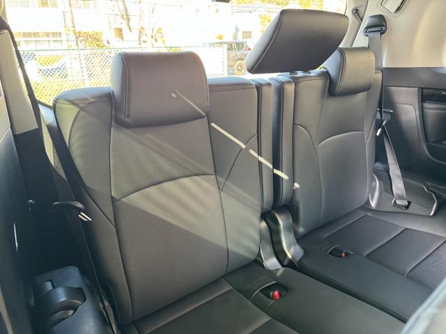 ヴェルファイア ２．５Ｚ　Ｇエディション　純正１０インチフルセグナビ／Ｂｌｕｅｔｏｏｔｈ／バックカメラ／サンルーフ／衝突被害軽減システム／３眼ＬＥＤヘッドランプ／両側電動スライドドア／パワーバックドア／セーフティセンス／ベンチレーションシート（13枚目）