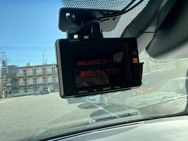 ヴェルファイア ２．５Ｚ　Ｇエディション　純正１０インチフルセグナビ／Ｂｌｕｅｔｏｏｔｈ／バックカメラ／サンルーフ／衝突被害軽減システム／３眼ＬＥＤヘッドランプ／両側電動スライドドア／パワーバックドア／セーフティセンス／ベンチレーションシート（42枚目）