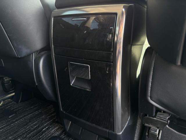 ヴェルファイア ２．５Ｚ　Ｇエディション　純正１０インチフルセグナビ／Ｂｌｕｅｔｏｏｔｈ／バックカメラ／サンルーフ／衝突被害軽減システム／３眼ＬＥＤヘッドランプ／両側電動スライドドア／パワーバックドア／セーフティセンス／ベンチレーションシート（45枚目）