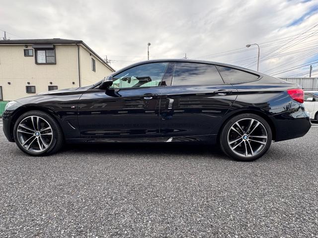 3シリーズ 320d xDrive グランツーリスモ Mスポーツ 純正ナビ/純正19インチアルミホイール/レザーシート/シートヒート/クルーズコントロール(5枚目)