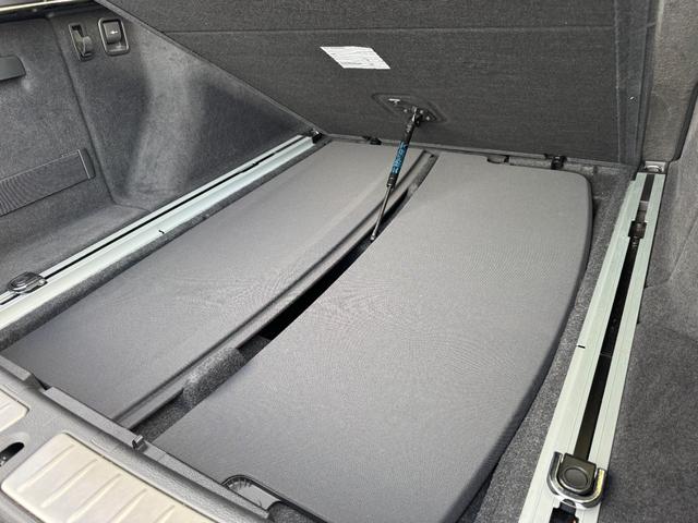 3シリーズ 320d xDrive グランツーリスモ Mスポーツ 純正ナビ/純正19インチアルミホイール/レザーシート/シートヒート/クルーズコントロール(40枚目)