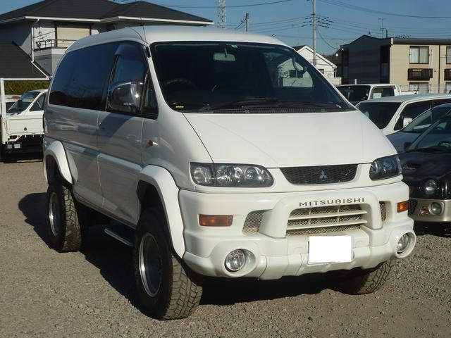 基本的な車検整備・法定費用は総額に含まれていますが、法定点検等詳細な整備は別途申し受けます。