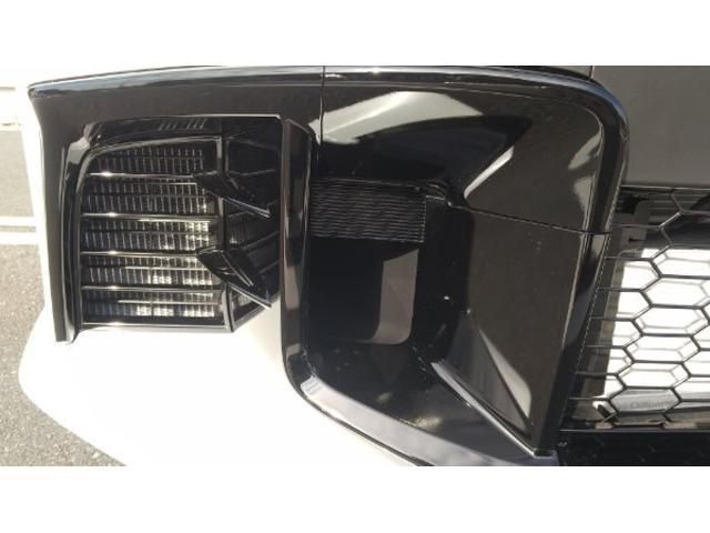 ＧＲヤリス ＲＺハイパフォーマンス＋エアロパフォーマンスパッケ－ジ　登録済未使用車　ＯＰ：縦引きＰＢ＆クーリングＰＫＧ　サブラジエター　インタークーラースプレー　コールドエアインテークダクト　可変リアウィング　ダクト付アルミフード　フェンダーダクト　リアバンパーダクト（28枚目）