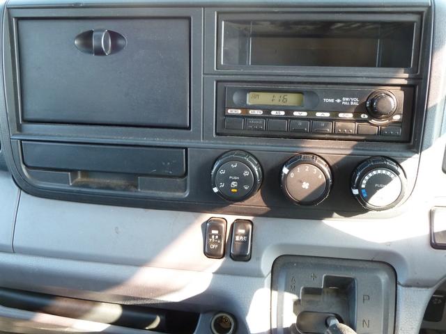 キャンター 全低床　２ｔパネルバン　オートマ　ＥＴＣ　バックカメラ　ＡＢＳ　エアバック　ラッシングレール２段　キーレス（15枚目）