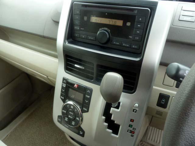 ノア Ｘ　Ｌセレクション　ウェルキャブスロープタイプＩＩ　車椅子一脚使用　電動ウィンチ　リモコン　サードシート付　ＡＡＣ　ＡＢＳ　エアバック　キーレス　Ｌ電動スライドドア　車検８年６月（18枚目）