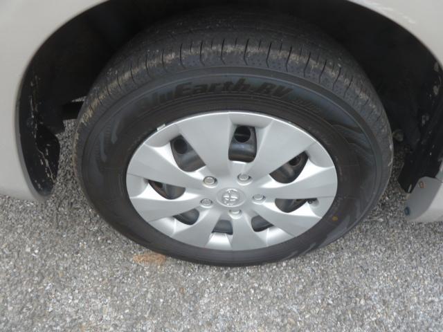 ノア Ｘ　Ｌセレクション　ウェルキャブスロープタイプＩＩ　車椅子一脚使用　電動ウィンチ　リモコン　サードシート付　ＡＡＣ　ＡＢＳ　エアバック　キーレス　Ｌ電動スライドドア　車検８年６月（24枚目）