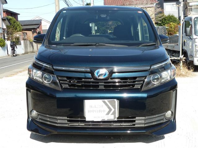 ヴォクシー ハイブリッドV 3列シート ETC ナビ エアコン ABS エアバック キーレス スマートキー Fシートヒーター フルセグTV 純正エアロ 純正AW15inc 電動両スライドドア(4枚目)