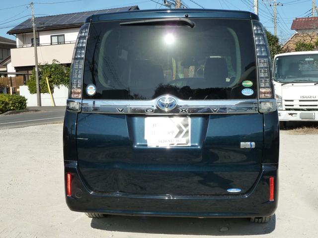 ヴォクシー ハイブリッドV 3列シート ETC ナビ エアコン ABS エアバック キーレス スマートキー Fシートヒーター フルセグTV 純正エアロ 純正AW15inc 電動両スライドドア(9枚目)