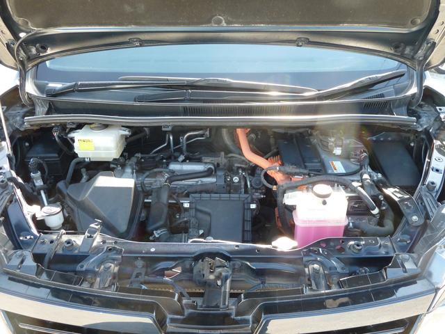 ヴォクシー ハイブリッドV 3列シート ETC ナビ エアコン ABS エアバック キーレス スマートキー Fシートヒーター フルセグTV 純正エアロ 純正AW15inc 電動両スライドドア(29枚目)