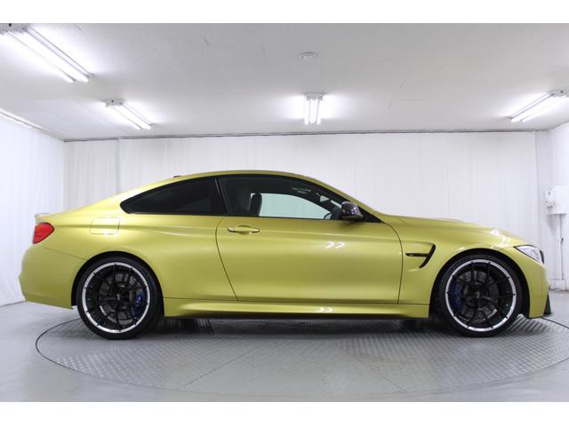M4クーペ 全国対応1年保証 禁煙 BBS20インチRI-S鍛造AW Mパフォーマンスパーツ装備 社外フロントリップ・サイドステップ 純正HDDフルセグナビ Bカメラ HUD 黒革 スペアキー有 ユーザー買取(4枚目)