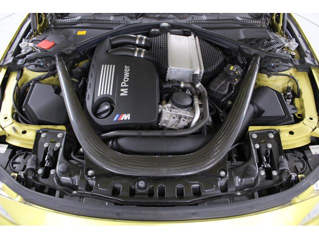 M4クーペ 全国対応1年保証 禁煙 BBS20インチRI-S鍛造AW Mパフォーマンスパーツ装備 社外フロントリップ・サイドステップ 純正HDDフルセグナビ Bカメラ HUD 黒革 スペアキー有 ユーザー買取(17枚目)