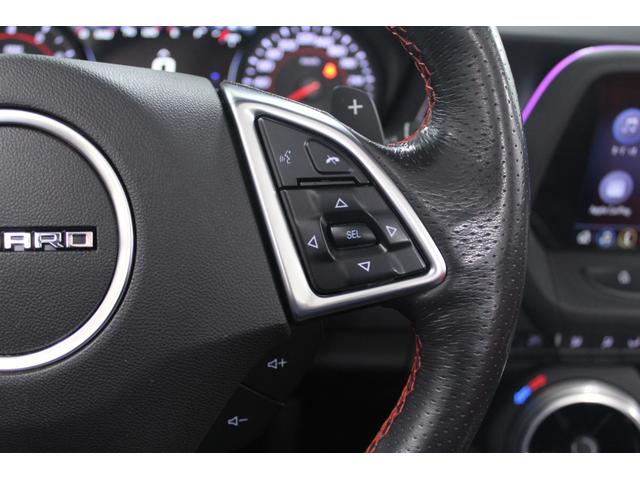 シボレーカマロ コンバーチブル　１オーナー／禁煙／後期型／赤黒革／ＢＯＳＥ／ＡｐｐｌｅＣａｒＰｌａｙ／ＡｎｄｒｏｉｄＡｕｔｏ／クルコン／ＨＵＤ／Ｂカメラ／電動シート／シートヒーター・ベンチレーション／純正２０ＡＷ／ＥＴＣ／スペアキー（51枚目）