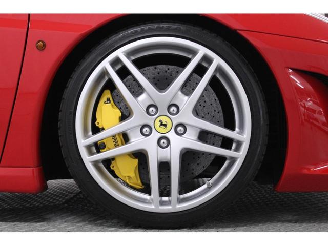 Ｆ４３０ Ｆ１　正規Ｄ車／燃料ポンプ交換済／カーボンブレーキ／クオイオレザー／カーボンレーシングシート／純正１９ＡＷ／リアチャレンジグリル／イエローレヴカウンター／イエローキャリパー／ナビＴＶ／Ｂカメラ／スペアキー（15枚目）