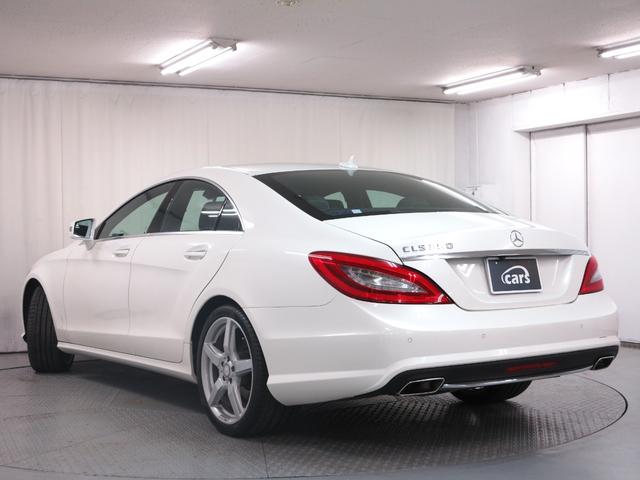 ＣＬＳ３５０　ＡＭＧスポーツパッケージ　禁煙車／ガラスサンルーフ／レーダーセーフティ／ピレリ２０２３年製造タイヤ／黒本革／シートメモリー／全席シートヒーター／ＡＭＧエアロ・１９インチアルミ／シングルルーバーグリル／ＬＥＤライト(5枚目)