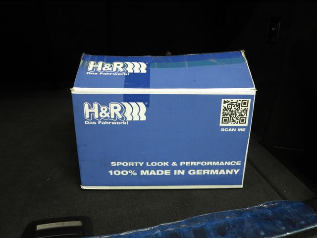 X6 xDrive 35i Mスポーツ Mパフォーマンスカーボンスポイラー/サイドスカート/ミラーカバー/リアフラップ/スポーツステアリング/カーボンセレクターカバー/フロアマット セレクトPKG/コンフォートPKG/HUD/360℃カメラ(36枚目)