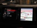 xDrive 35i Mスポーツ Mパフォーマンスカーボンスポイラー/サイドスカート/ミラーカバー/リアフラップ/スポーツステアリング/カーボンセレクターカバー/フロアマット セレクトPKG/コンフォートPKG/HUD/360℃カメラ(72枚目)