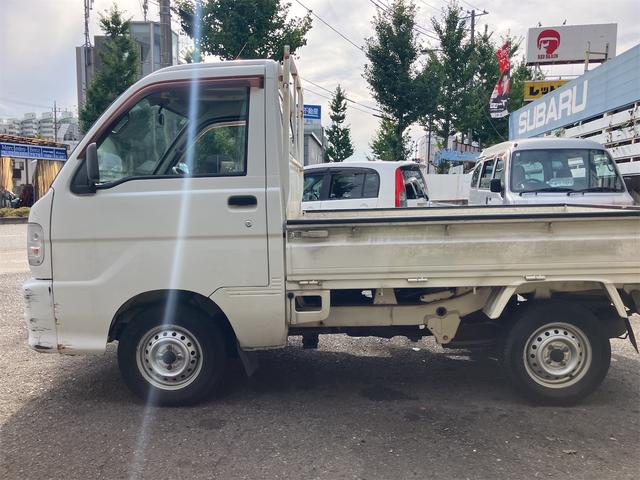 ハイゼットトラック エアコン・パワステ　スペシャル　４ＷＤ　エアコン　パワーステアリング　最大積載量３５０ｋｇ　車検令和８年３月まで　走行距離１４万キロ　修復歴無し　サイドブレーキ（15枚目）