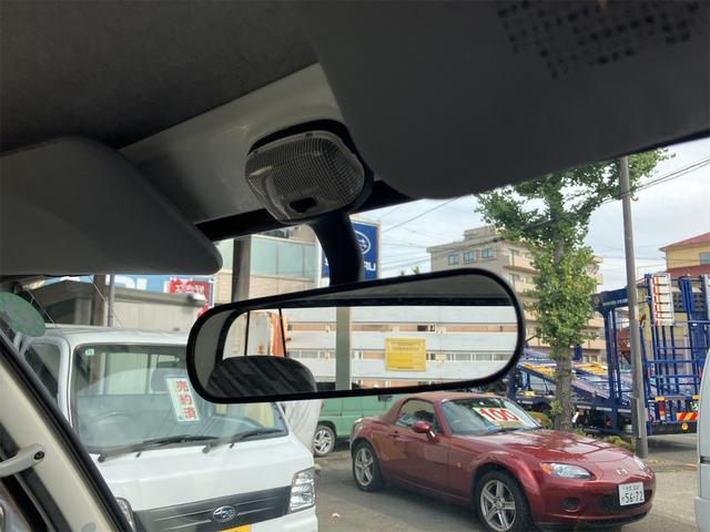 ハイゼットトラック エアコン・パワステ　スペシャル　４ＷＤ　エアコン　パワーステアリング　最大積載量３５０ｋｇ　車検令和８年３月まで　走行距離１４万キロ　修復歴無し　サイドブレーキ（33枚目）