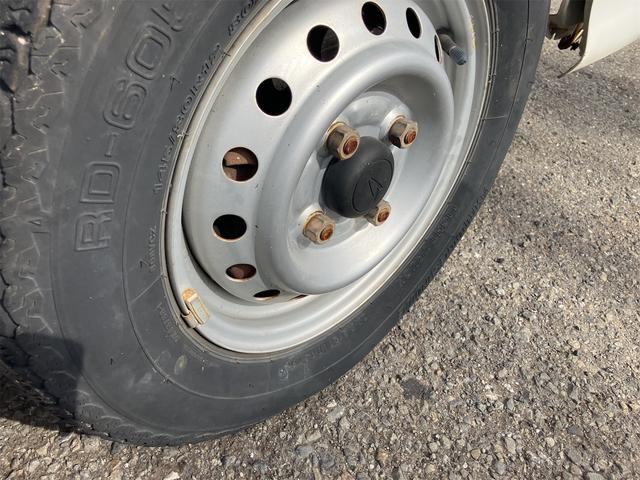 ハイゼットトラック エアコン・パワステ　スペシャル　４ＷＤ　エアコン　パワーステアリング　最大積載量３５０ｋｇ　車検令和８年３月まで　走行距離１４万キロ　修復歴無し　サイドブレーキ（49枚目）