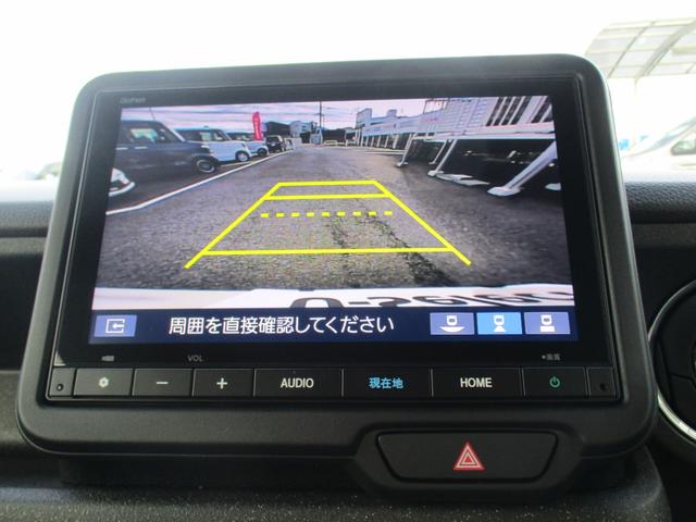 Ｎ－ＢＯＸカスタム ターボ　純正メモリナビ　バックカメラ　ＥＴＣ　ホンダセンシング　ターボモデル　当社レンタアップ　イモビライザー　１オナ　衝突被害軽減　禁煙　ベンチシート　キーフリー　Ｐセンサー　ＥＳＣ　パワステ　ターボ車（4枚目）