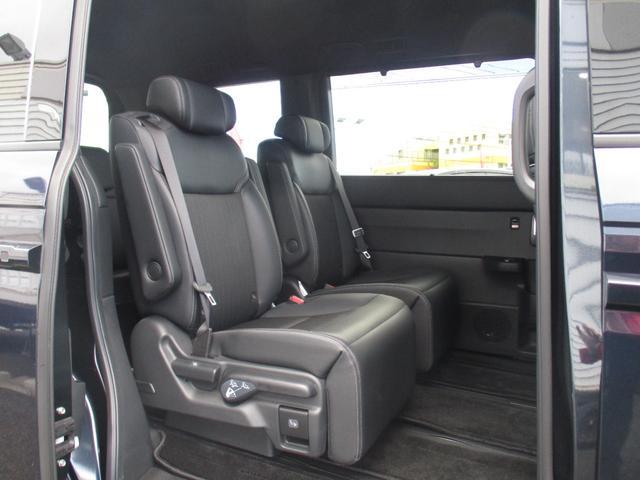 ステップワゴン e:HEVスパーダ 純正メモリナビ バックカメラ ETC ホンダセンシング 両側電動スライドドア 1オーナー デュアルエアコン フルオートエアコン ESC シートヒータ オートライト キーフリー LEDヘッドランプ 禁煙(13枚目)