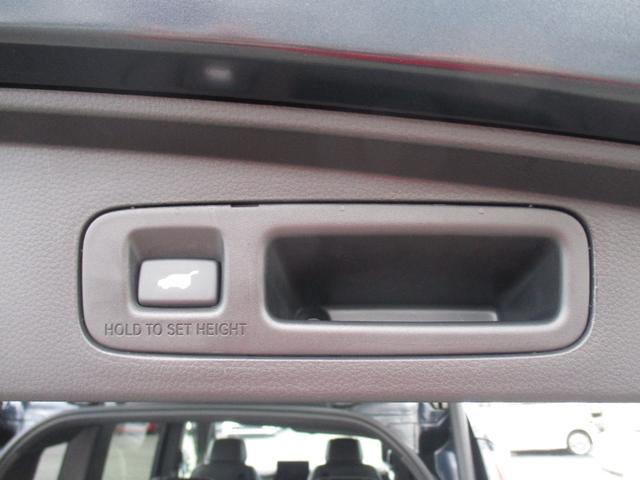 ステップワゴン e:HEVスパーダ 純正メモリナビ バックカメラ ETC ホンダセンシング 両側電動スライドドア 1オーナー デュアルエアコン フルオートエアコン ESC シートヒータ オートライト キーフリー LEDヘッドランプ 禁煙(16枚目)