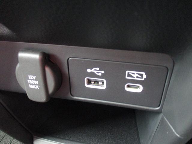 ステップワゴン ｅＨＥＶスパーダプレミアムラインブラックエディション　純正メモリナビ　バックカメラ　ＥＴＣ　ホンダセンシング　当社デモカー　マルチビューカメラ（8枚目）