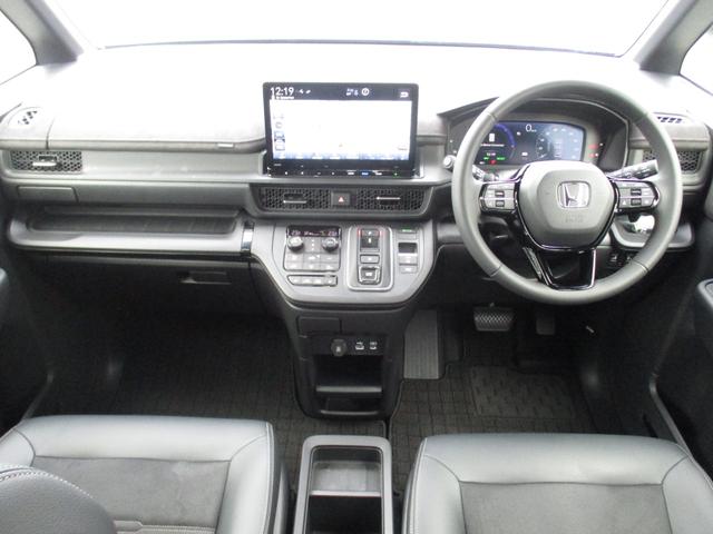 ステップワゴン ｅＨＥＶスパーダプレミアムラインブラックエディション　純正メモリナビ　バックカメラ　ＥＴＣ　ホンダセンシング　当社デモカー　マルチビューカメラ（10枚目）