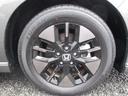 純正アルミホイールが装備されています。