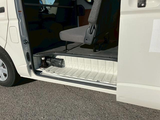 ハイエースバン DX AT車 トヨタ車体 昇降リフト付(300kgまで) KENWOODナビ ETC キーレス ドラレコ Bluetooth接続 バックカメラ(36枚目)