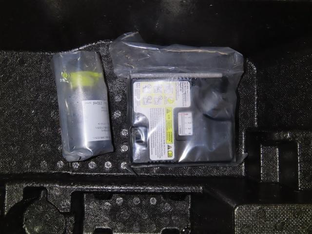 ムーヴ XリミテッドII SAIII 衝突回避軽減ブレーキ 踏み間違い制御装置 車線逸脱警報 オートハイビーム バックモニター ETC スマートキー LEDヘッドランプ メモリーナビ フルセグTV CDDVD再生 運転席シートヒーター(36枚目)