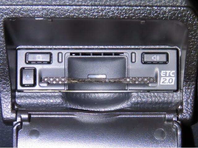 ノア Ｚ　ディスプレイオーディオ　フルセグＴＶ　ＣＤＤＶＤ再生　後席モニター　パノラミックビューモニター　ＥＴＣ　両側電動スライドドア　ドラレコ　衝突回避軽減ブレーキ　踏み間違い制御装置　オートハイビーム（17枚目）