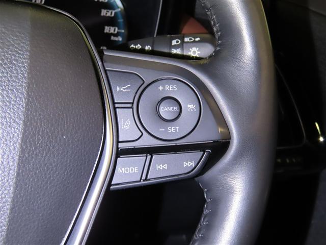 クラウンハイブリッド ＲＳ　メモリーナビ　フルセグＴＶ　ＣＤＤＶＤ再生　パノラミックビューモニター　シートヒーター　ＥＴＣ　衝突回避軽減ブレーキ　踏み間違い制御装置　車線逸脱警報　オートハイビーム　ブラインドモニター（17枚目）