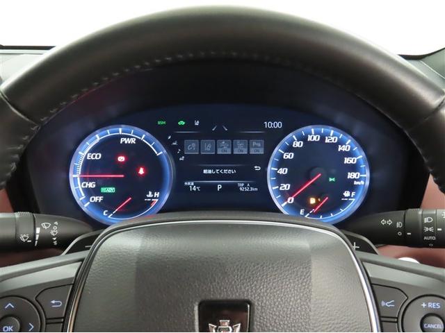 クラウンハイブリッド ＲＳ　メモリーナビ　フルセグＴＶ　ＣＤＤＶＤ再生　パノラミックビューモニター　シートヒーター　ＥＴＣ　衝突回避軽減ブレーキ　踏み間違い制御装置　車線逸脱警報　オートハイビーム　ブラインドモニター（19枚目）