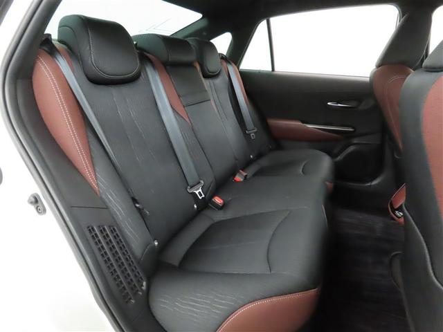 クラウンハイブリッド ＲＳ　メモリーナビ　フルセグＴＶ　ＣＤＤＶＤ再生　パノラミックビューモニター　シートヒーター　ＥＴＣ　衝突回避軽減ブレーキ　踏み間違い制御装置　車線逸脱警報　オートハイビーム　ブラインドモニター（23枚目）