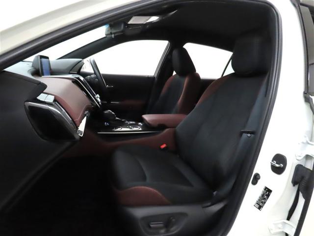 クラウンハイブリッド ＲＳ　メモリーナビ　フルセグＴＶ　ＣＤＤＶＤ再生　パノラミックビューモニター　シートヒーター　ＥＴＣ　衝突回避軽減ブレーキ　踏み間違い制御装置　車線逸脱警報　オートハイビーム　ブラインドモニター（35枚目）