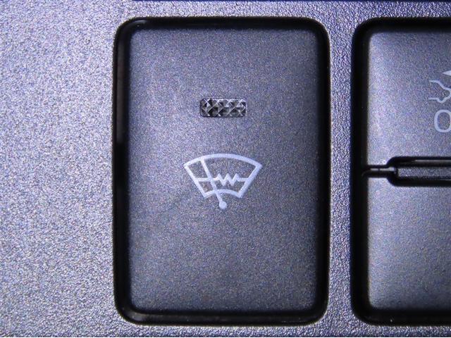 ルーミー カスタムＧ－Ｔ　衝突回避軽減ブレーキ　踏み間違い制御装置　車線逸脱警報　バックモニター　ＥＴＣ　両側電動スライドドア　ＬＥＤヘッドランプ　メモリーナビ　フルセグＴＶ　ＣＤＤＶＤ再生　クルーズコントロール　寒冷地仕様（17枚目）