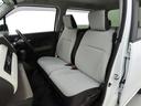 大きく開くドアでスムーズな乗降ができます。