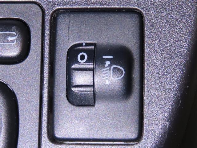 アクア Ｇ　メモリーナビ　フルセグＴＶ　ＣＤＤＶＤ再生　Ｂｌｕｅｔｏｏｔｈ　バックモニター　ＥＴＣ　スマートキー　純正アルミホイール（19枚目）