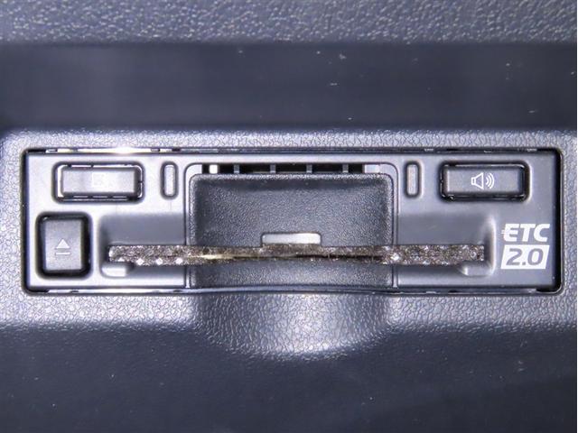 アルファードハイブリッド Ｚ　ムーンルーフ　メモリーナビ　フルセグＴＶ　後席モニター　パノラミックビューモニター　シートヒーター＆ベンチレーション　両側電動スライドドア　パワーバックドア　衝突回避軽減ブレーキ　オートハイビーム（19枚目）