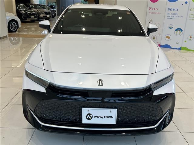 クラウンクロスオーバー Ｇ　トヨタセーフティセンス　純正１２．３インチナビ　ＢＴ／フルセグ／タイプＣ　全方位カメラ　ワイヤレス充電　デジタルインナーミラー　運転席パワーシート　ハーフレザーシート（30枚目）