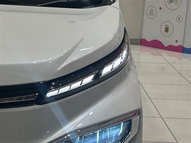 ヴォクシー Ｓ－Ｚ　セーフティセンス　モデリスタフルエアロ　純正１０．５インチナビ　　ＣＤ／ＤＶＤ／ＢＴ／ＵＳＢ／ＨＤＭＩ／フルセグ　全方位カメラ　両側パワースライドドア　レーダークルーズコントロール（14枚目）