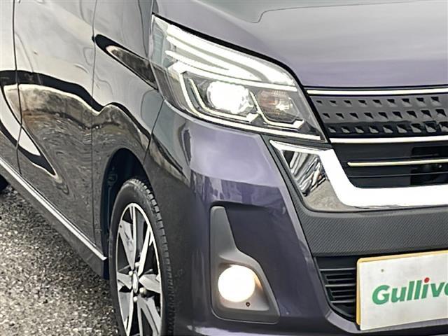 デイズルークス ハイウェイスター X Vセレクション SDナビ 両側電動スライドドア ベンチシート エアロ フルセグ DVD再生 オートマチックハイビーム オートライト ETC2.0 衝突防止システム LEDヘッドランプ ドライブレコーダー スマートキー(18枚目)