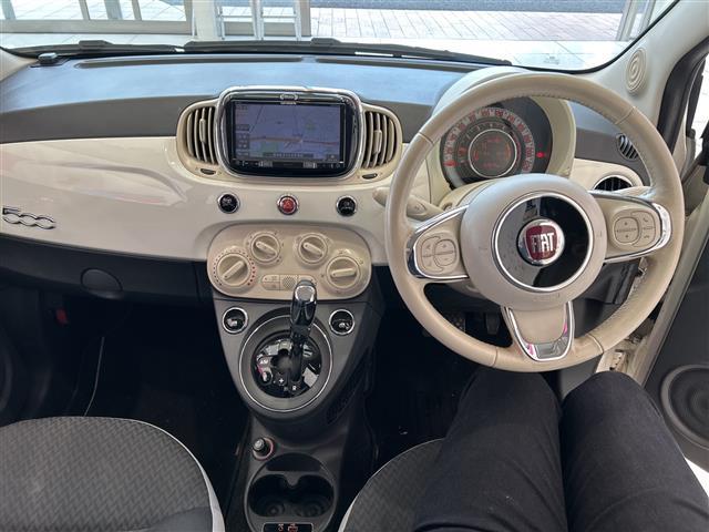 ５００ スーパーポップ　１０ｔｈアニバーサリー　社外７インチＣａｒｒｏｚｅｒｉａナビ／ＡＭ／ＦＭ／フルセグＴＶ／Ｂｌｕｅｔｏｏｔｈ／ダブル＋サイドエアバック／ＥＴＣ／バックカメラ／リモコンキー／フロントフォグランプ（2枚目）