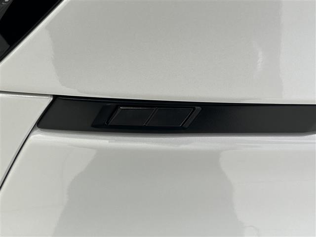 ヴォクシー S-Z トヨタセーフティーセンス 快適利便パッケージHigh ディスプレイオーディオ(ナビ・TV・CD/DVD/付) バックカメラ 両側パワースライドドア パワーバックドア オートクルーズコントロール ETC(28枚目)