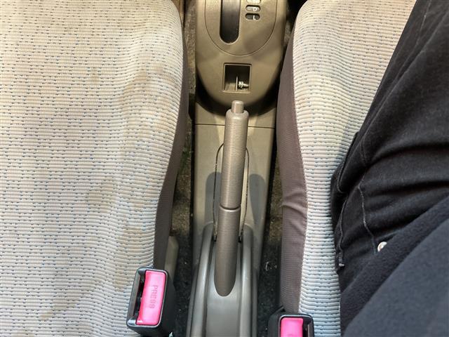 アルトエコ ECO-S CD再生 ドアバイザー 純正フロアマット ダブルエアバック リモコンキー 保証書 取扱説明書 禁煙車(31枚目)