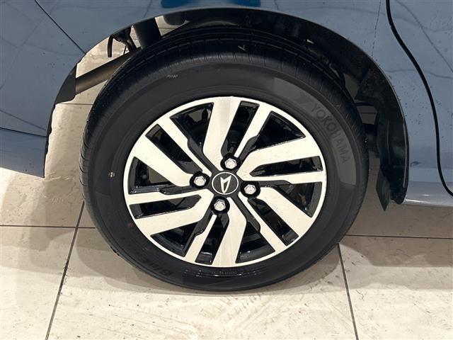 トール カスタムＧ　スマートアシスト　９インチメモリナビ　バックカメラ　両側パワースライドドア　オートクルーズコントロール　ＬＥＤオートライト　ハーフレザーシート　シートヒーター　純正アルミ　電子パーキング　純正ＥＴＣ（26枚目）