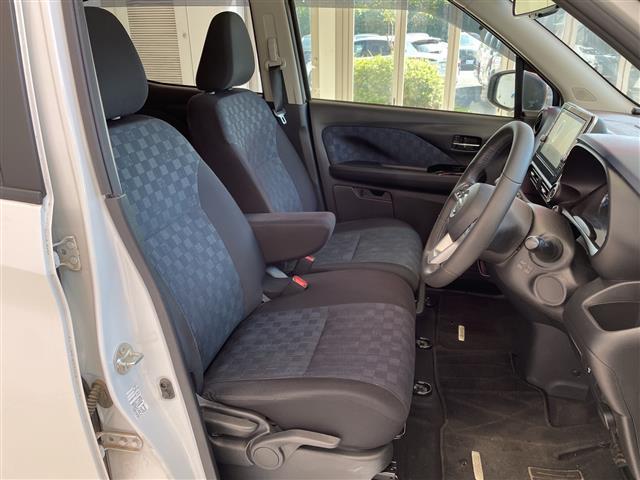 デイズ ハイウェイスター X プロパイロットエディション エマージェンシーブレーキ プロパイロット 純正9インチSDナビ フルセグ アラウンドビューモニター レーダークルーズコントロール ステアリングスイッチ スマートキー ETC(13枚目)